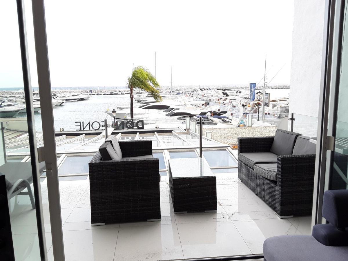 Appartamento 136 A First Line Sleeps 6 Marbella